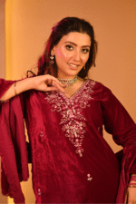 Shripali Royal Pink Velvet Zari Embroidered 3 Pc Suit - Image 3