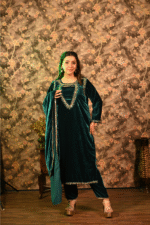 Shripali Emerald Green Mirror Velvet 3 Pc Suit - Image 3