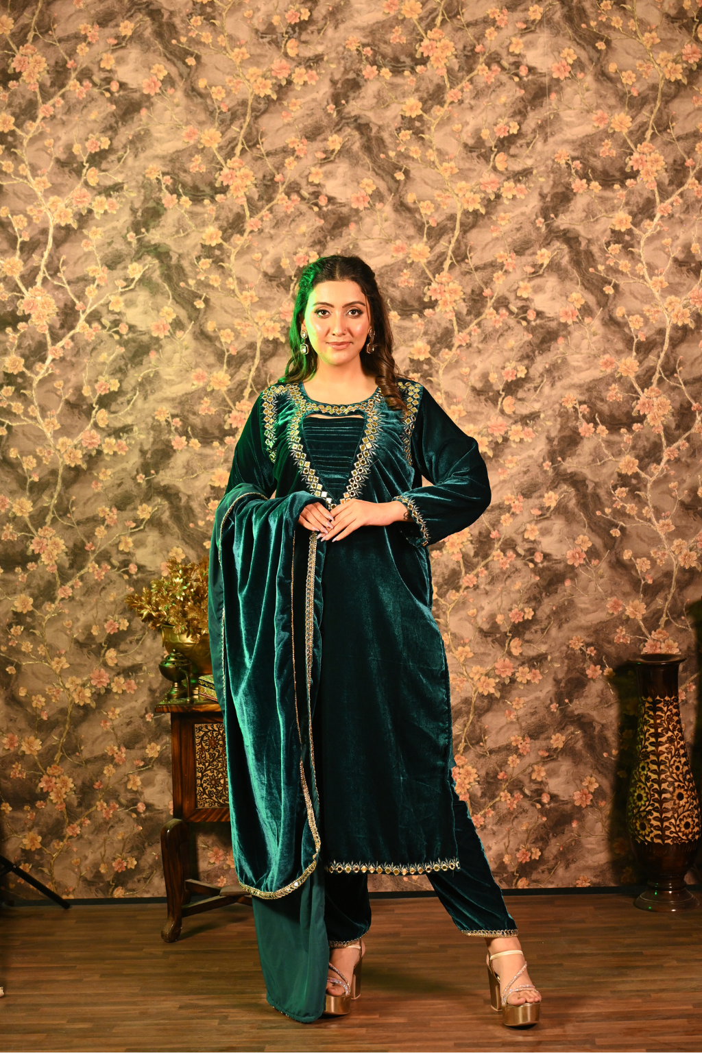 34 Shripali Emerald Green Mirror Velvet 3 Pc Suit - Image 1